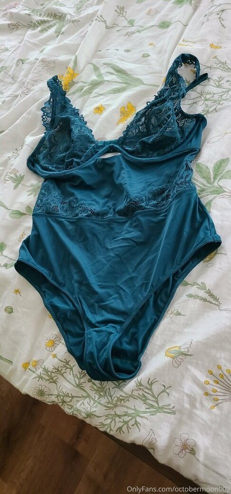 Naakte gelekte OnlyFans-foto van Everlymoon