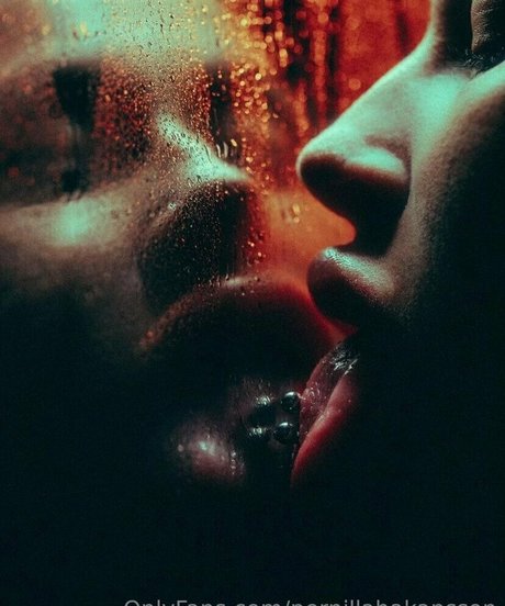 Naakte gelekte OnlyFans-foto van Pernillahakansson
