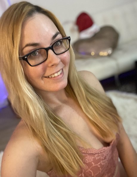 Naakte gelekte OnlyFans-foto van Bairay92