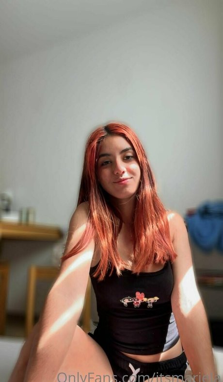 Naakte gelekte OnlyFans-foto van Itsmariela
