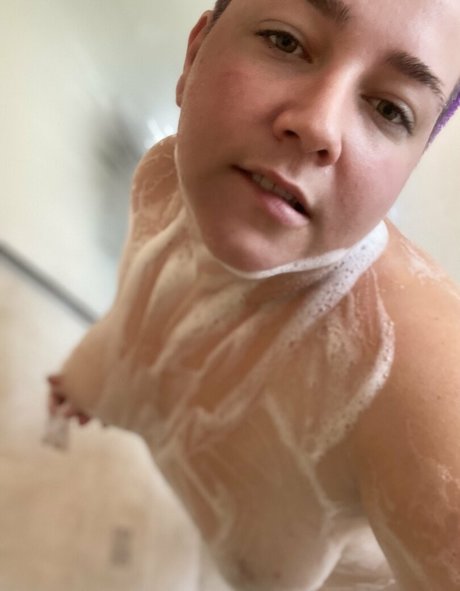 Unsupervised_housewife