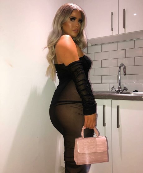Naakte gelekte OnlyFans-foto van Libbyrebecca
