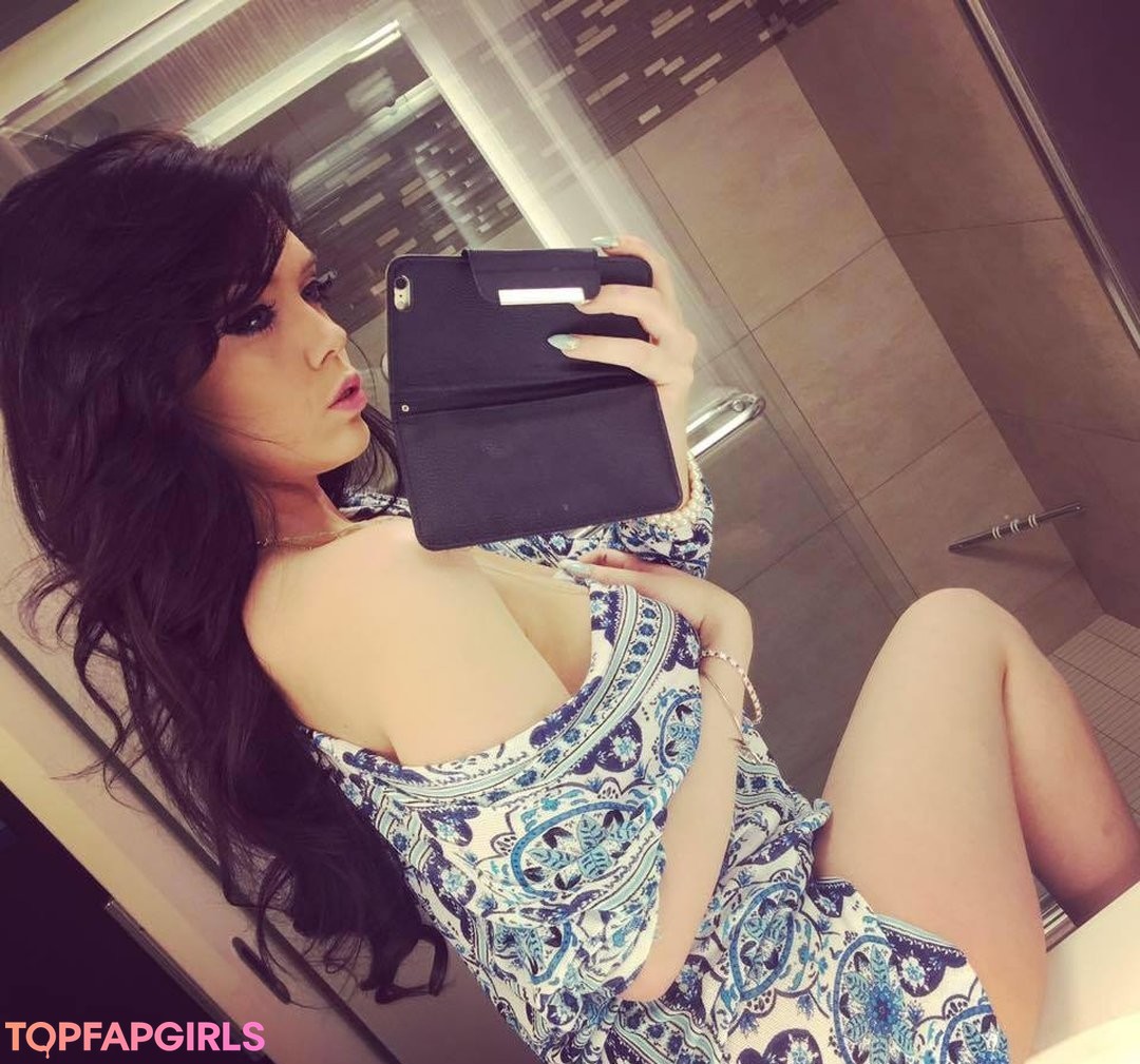 Naakte gelekte OnlyFans-foto van Ryan Smiles #125 Naakte gelekte OnlyFans-foto van Ryan Smiles #125