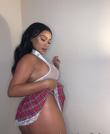 Naakte gelekte OnlyFans-foto van Jasuncensored