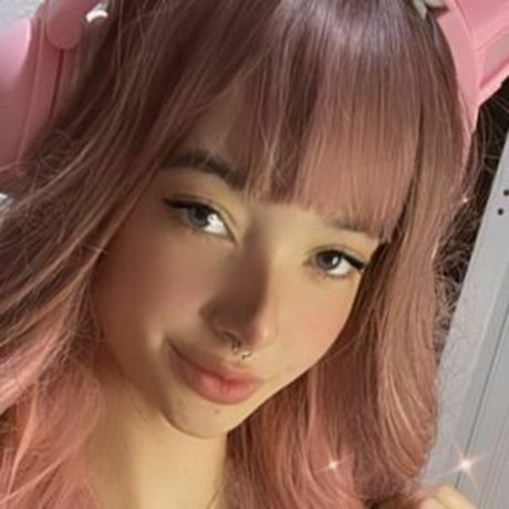 Naakte gelekte OnlyFans-foto van Ararasan