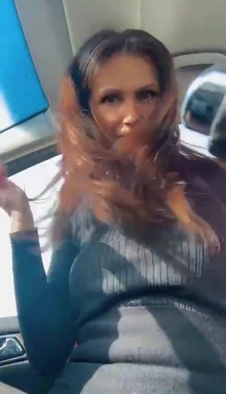 Naakte gelekte OnlyFans-foto van Sole Roxana