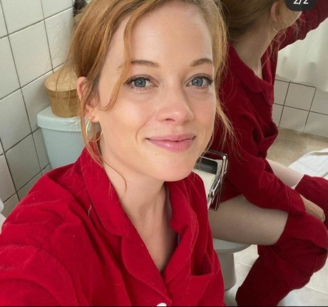 Naakte gelekte OnlyFans-foto van Jane Levy