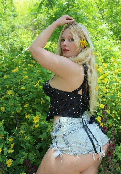 Naakte gelekte OnlyFans-foto van Amethystvip
