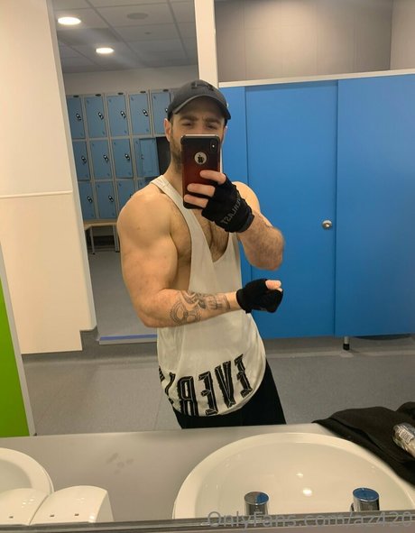 Naakte gelekte OnlyFans-foto van Aztec420uk