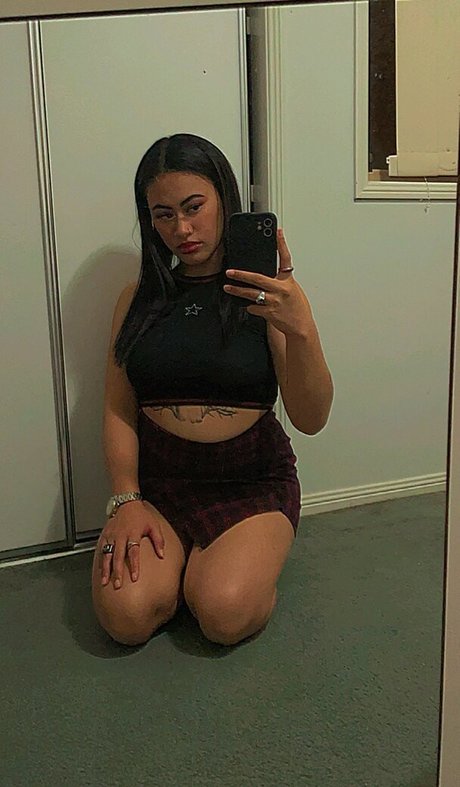Naakte gelekte OnlyFans-foto van Urproffesionalma