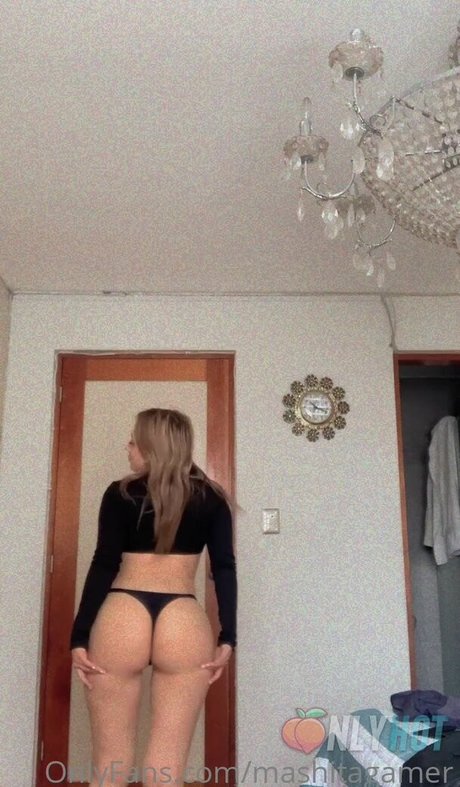 Naakte gelekte OnlyFans-foto van Mashitagamer