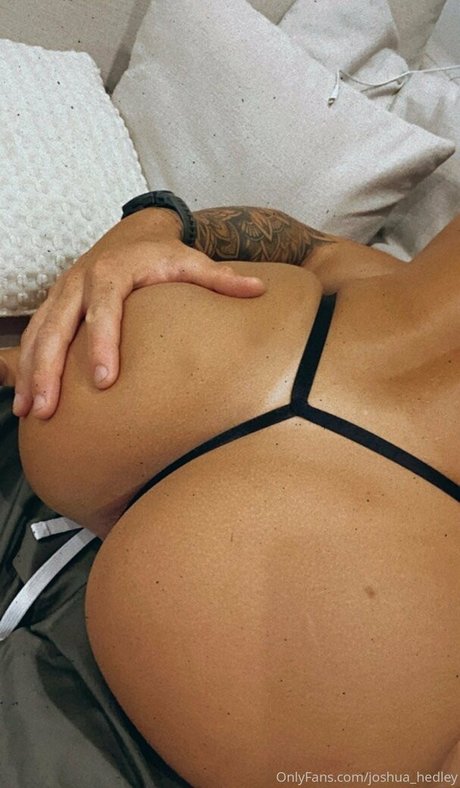 Naakte gelekte OnlyFans-foto van Rahni Judge