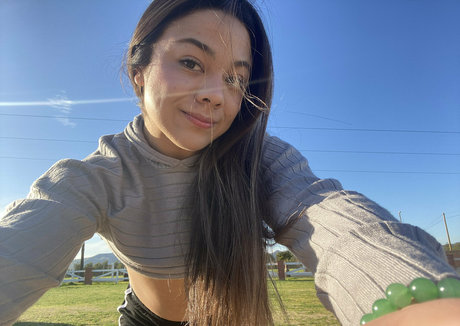 Naakte gelekte OnlyFans-foto van Andrealuna4real