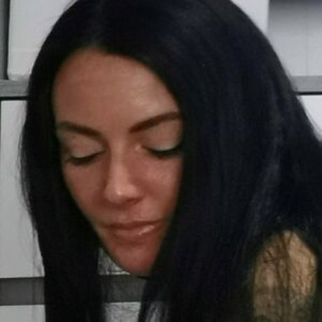 Naakte gelekte OnlyFans-foto van Cindarellalou