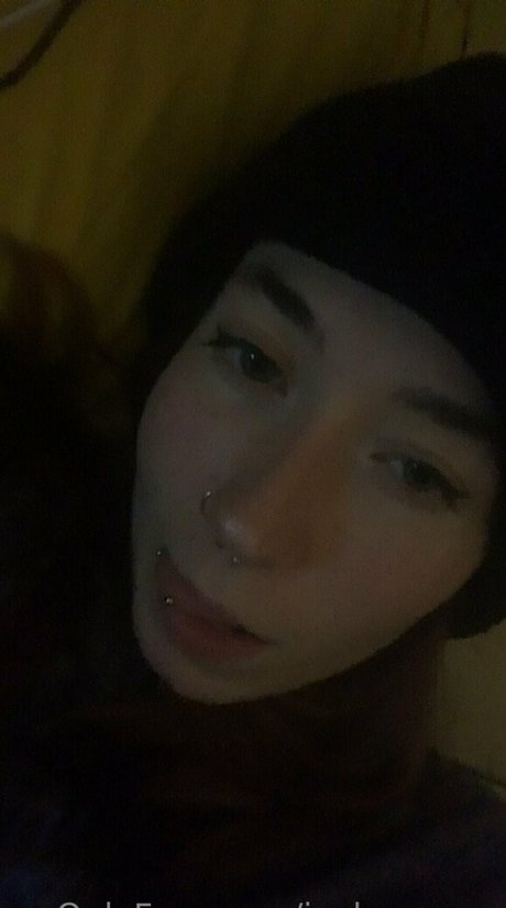 Naakte gelekte OnlyFans-foto van Ixxbunnyxx