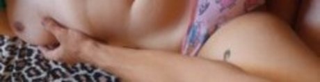 Naakte gelekte OnlyFans-foto van Lilipuff666