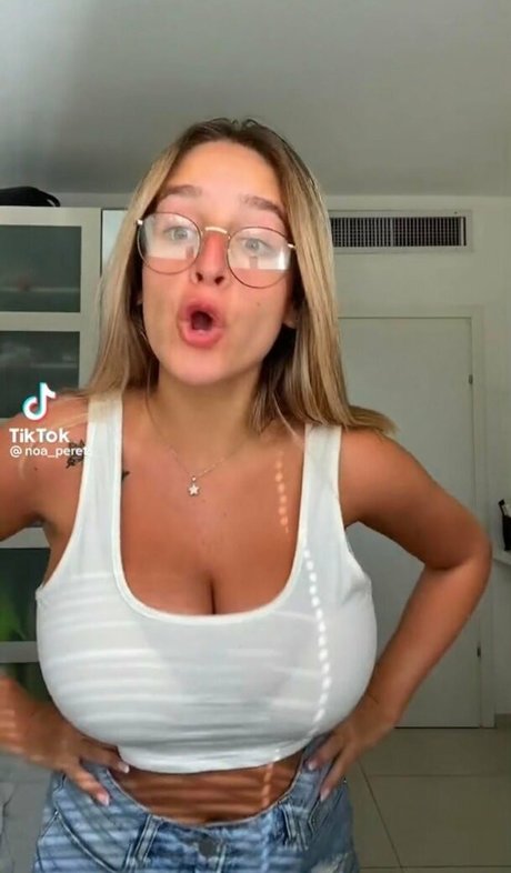 Naakte gelekte OnlyFans-foto van Noaperetss