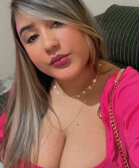 Naakte gelekte OnlyFans-foto van Rayanny Santos