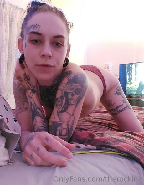Naakte gelekte OnlyFans-foto van Therockink