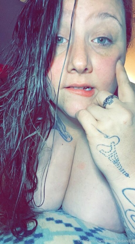 Naakte gelekte OnlyFans-foto van Thatmandagirl
