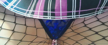 Naakte gelekte OnlyFans-foto van Emeraldhot