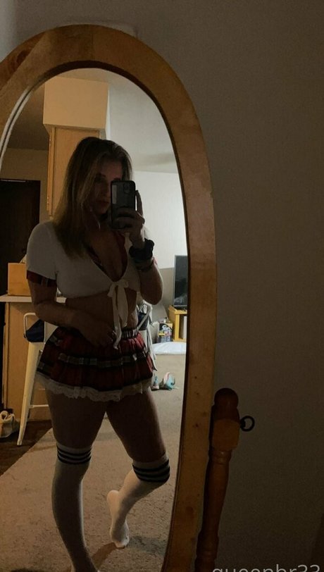 Naakte gelekte OnlyFans-foto van Queenbr3399