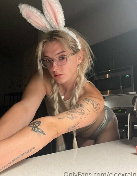 Naakte gelekte OnlyFans-foto van Cloexrain