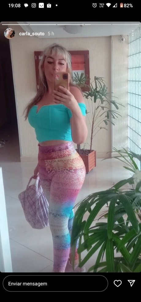 Naakte gelekte OnlyFans-foto van Carla Souto
