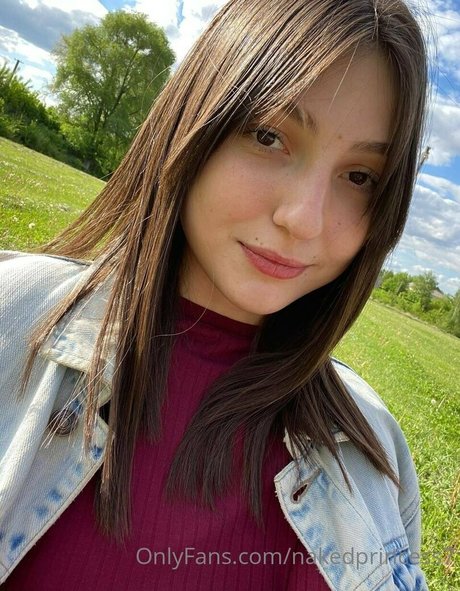 Naakte gelekte OnlyFans-foto van Cherrykush6