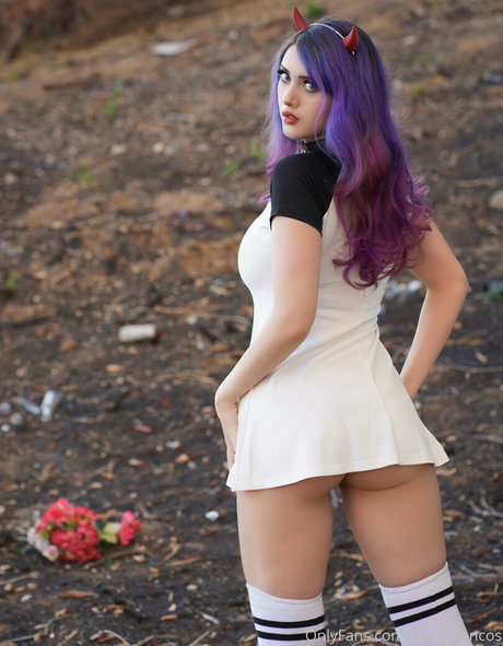 Naakte gelekte OnlyFans-foto van Candylion Cosplay