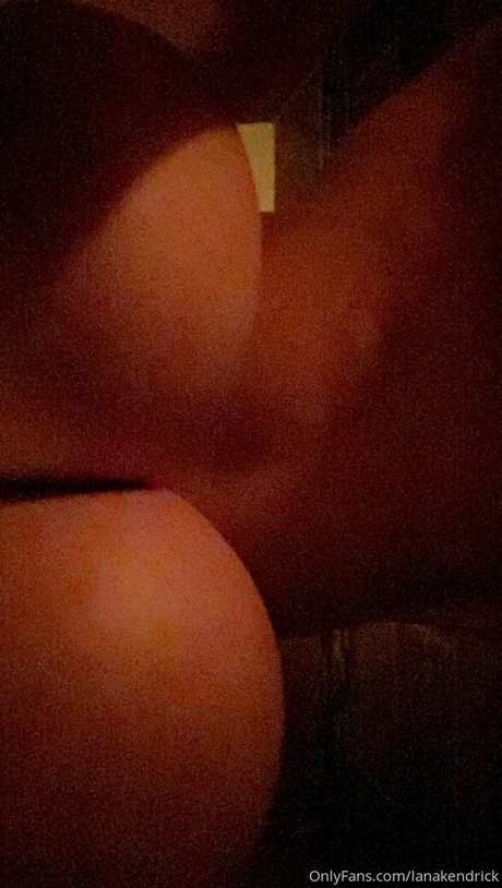 Naakte gelekte OnlyFans-foto van Lanakendrick
