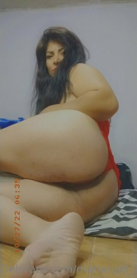 Naakte gelekte OnlyFans-foto van Mariangel7u7