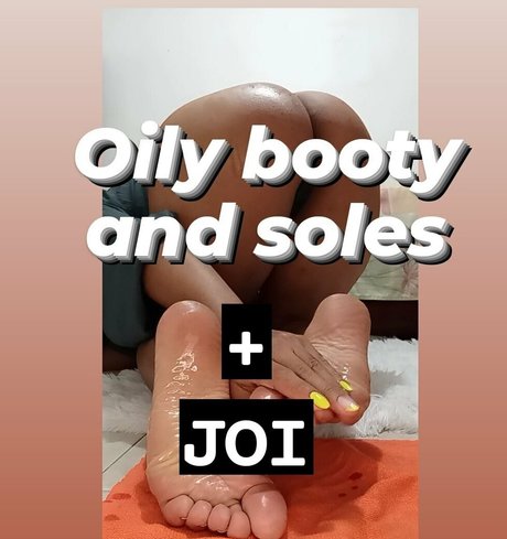Naakte gelekte OnlyFans-foto van Giasauvagefree