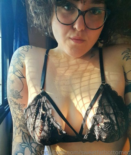 Sweetfatbottomed