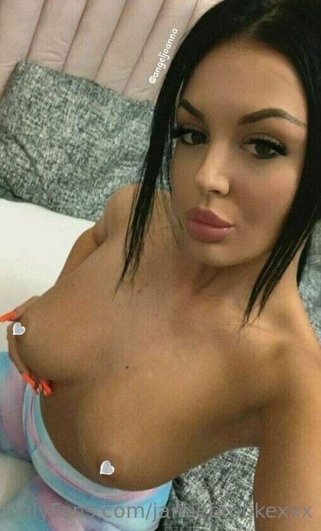 Naakte gelekte OnlyFans-foto van Jamiebrookexxx