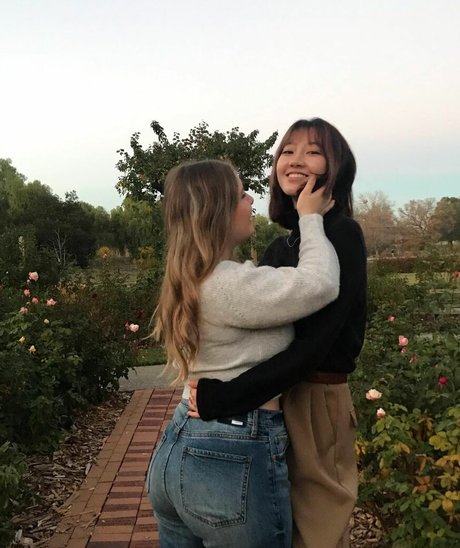 Naakte gelekte OnlyFans-foto van Haley E