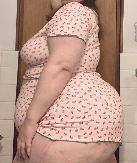 Naakte gelekte OnlyFans-foto van Zoey