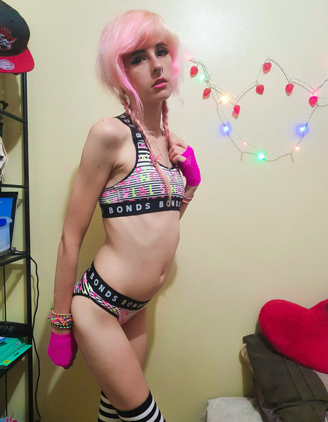 Naakte gelekte OnlyFans-foto van Sammy Splosion