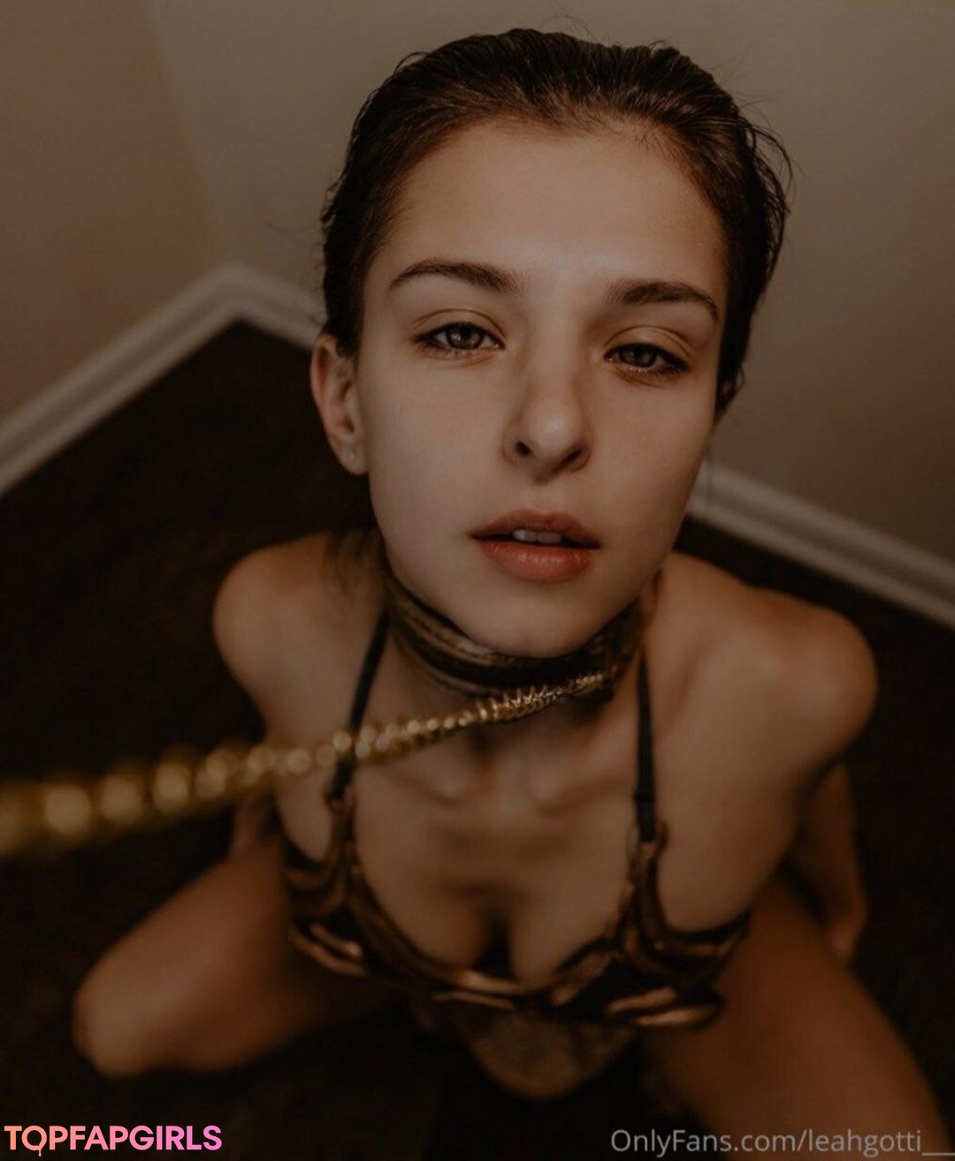 Naakte gelekte OnlyFans-foto van Leah Gotti #1246