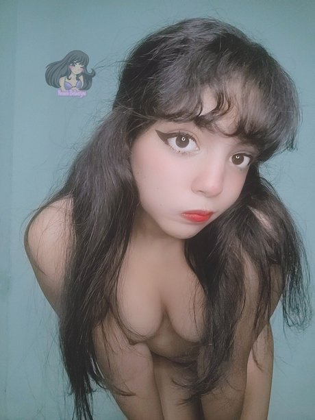 Naakte gelekte OnlyFans-foto van Nevaeh