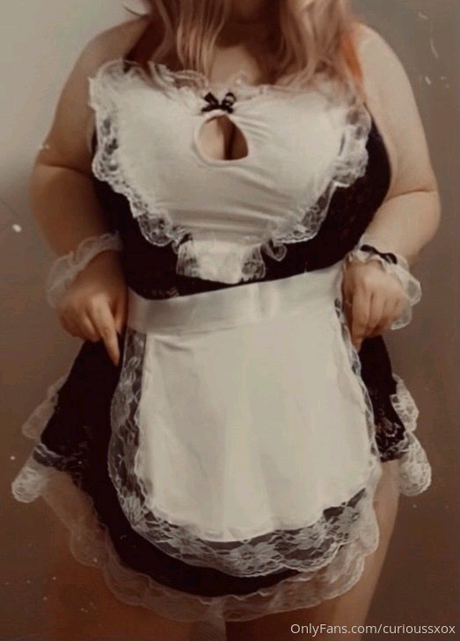 Naakte gelekte OnlyFans-foto van Curioussxox