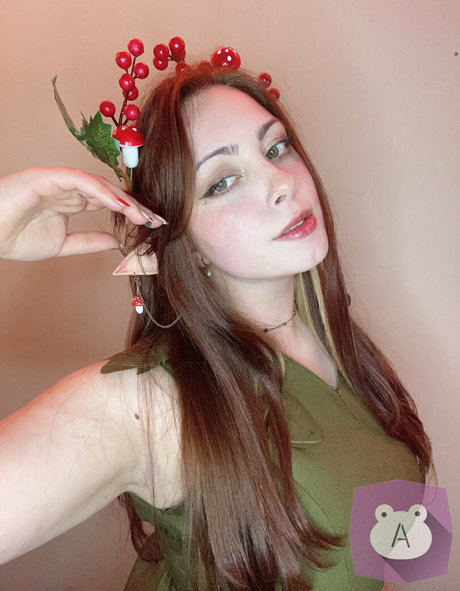 Naakte gelekte OnlyFans-foto van Akanecosplay