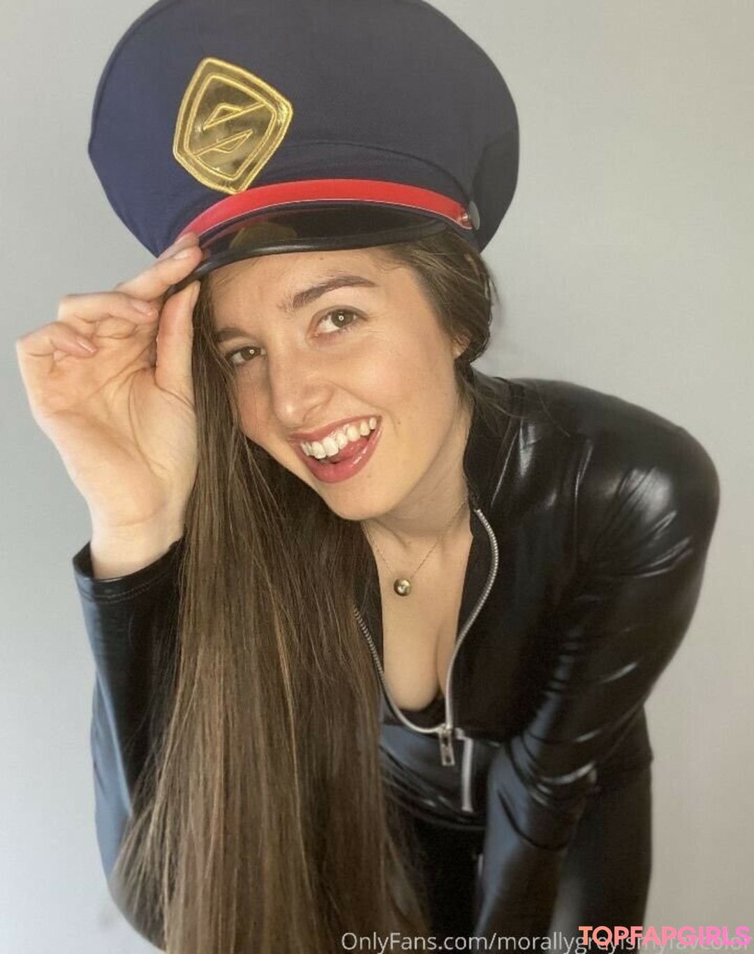 Naakte gelekte OnlyFans-foto van Morallygreyismyfavcolor #13