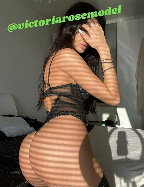 Naakte gelekte OnlyFans-foto van Pixiepolly