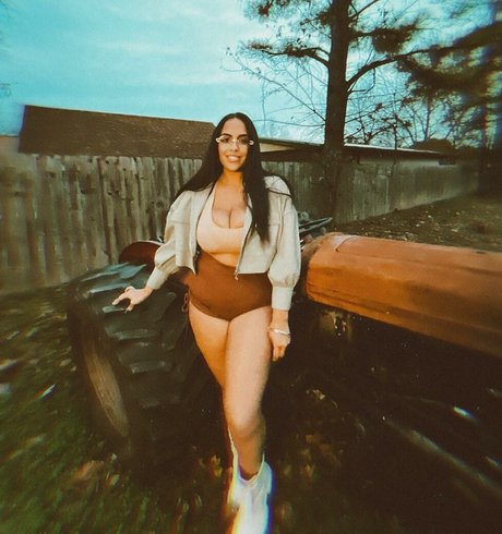 Naakte gelekte OnlyFans-foto van Brasi Quinzel