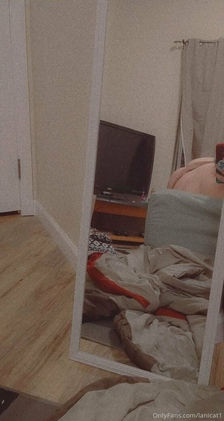 Naakte gelekte OnlyFans-foto van Lanicat1