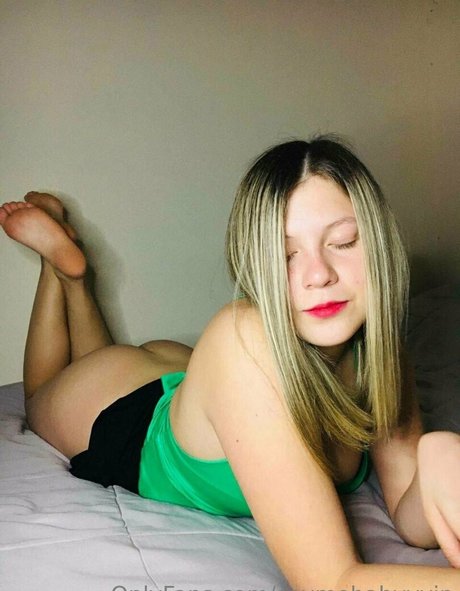 Naakte gelekte OnlyFans-foto van Imabbigail