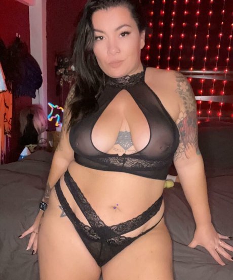 Naakte gelekte OnlyFans-foto van Cuntsuela
