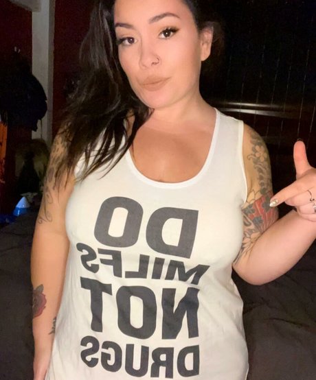 Naakte gelekte OnlyFans-foto van Cuntsuela