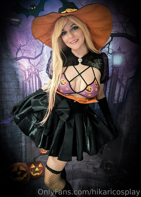 Naakte gelekte OnlyFans-foto van Hikaricosplay
